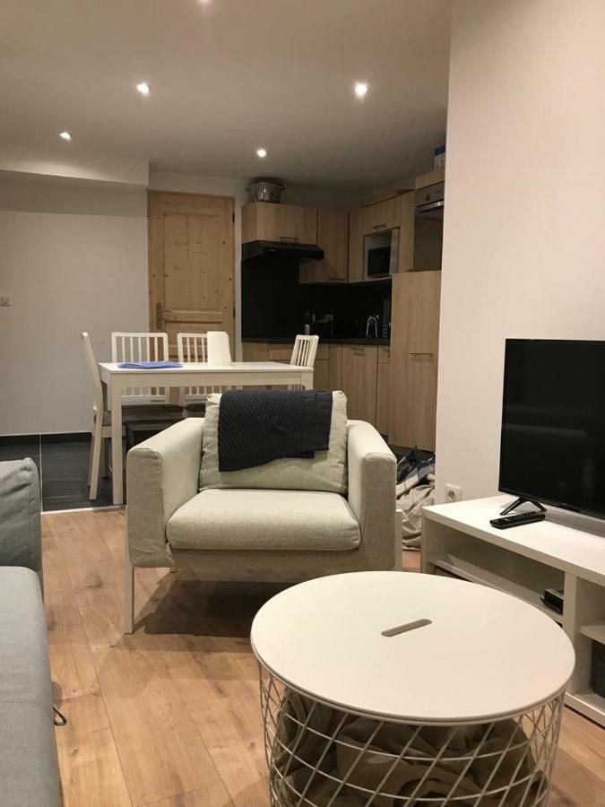 Charmant Appartement Centre Ville 瓦卢瓦尔 外观 照片